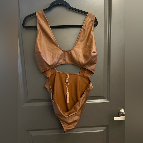 SKIMS NWT Wet Jersey Cutout Bodysuit 3XL - Picture 2 of 4